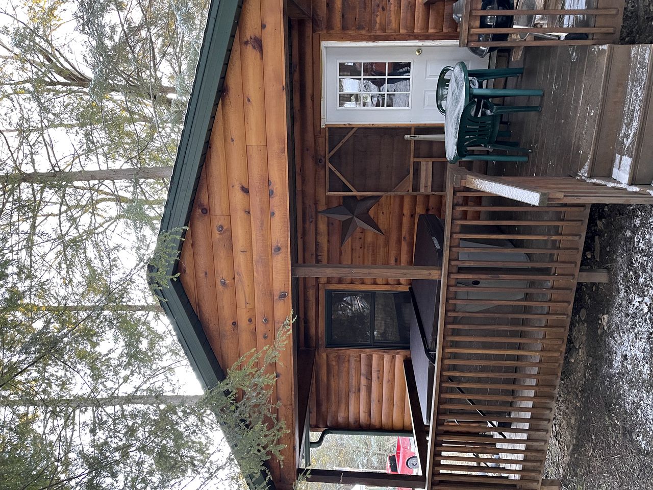 Cute Cabin with Private Hot Tub for Amazing Hiking Vacations near Cook Forest, PA
