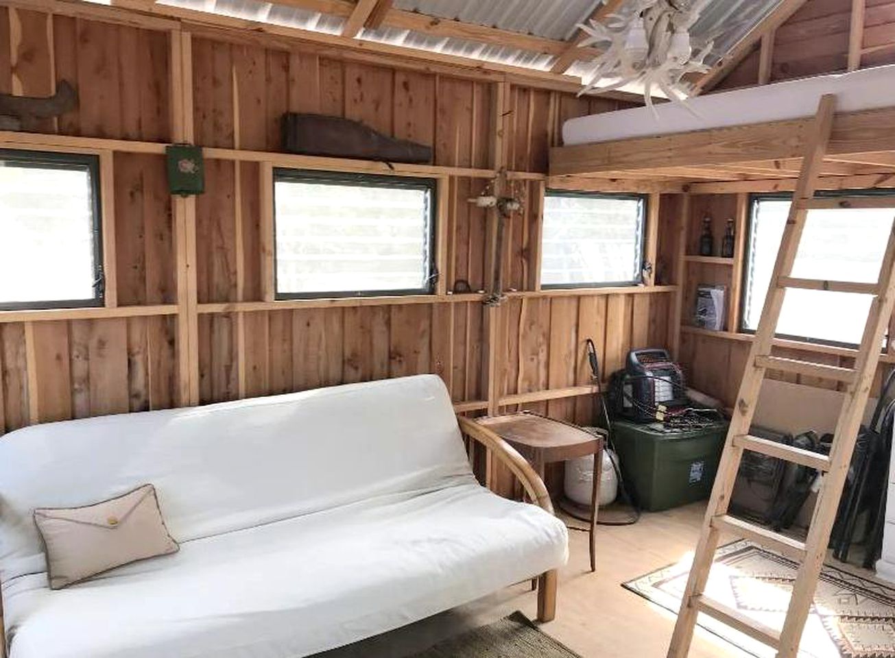 Rustic Off-the-Grid Cabin near Ample Outdoor Recreation in Harper, Texas