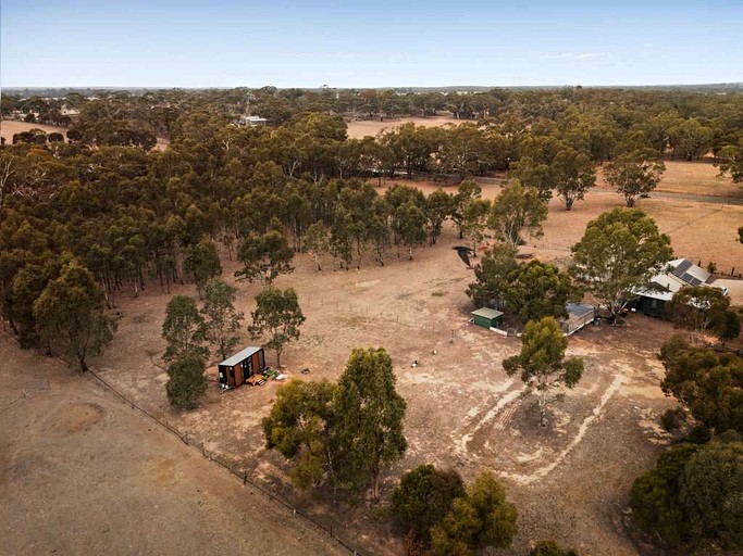 Tiny Houses (Australia, Daisy Hill, Victoria)