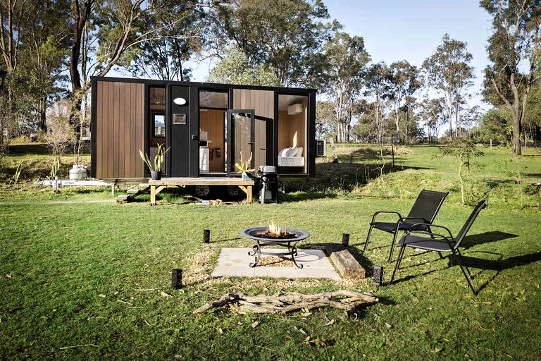 Tiny Houses (Australia, Mundoolun, Queensland)