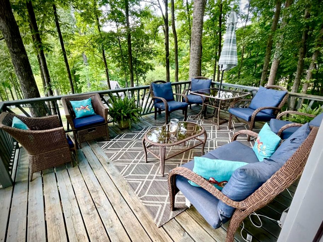 Charming Cottage with Fire Pit and Barbecue in Cadiz, Kentucky