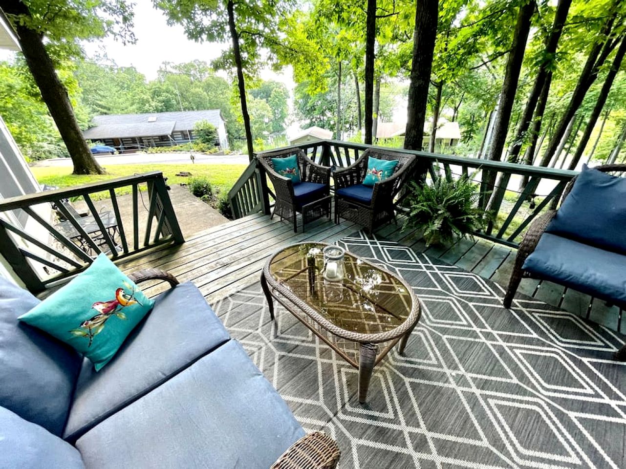 Charming Cottage with Fire Pit and Barbecue in Cadiz, Kentucky