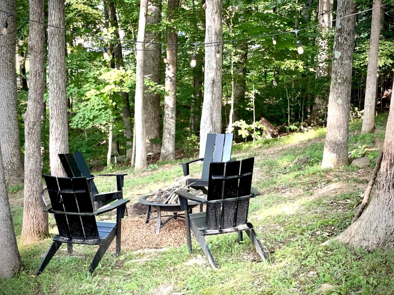 Charming Cottage with Fire Pit and Barbecue in Cadiz, Kentucky
