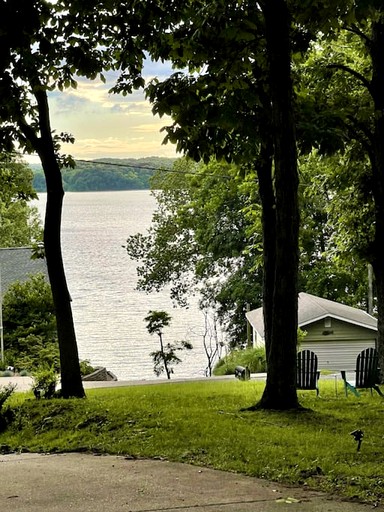 Cottages (United States of America, Cadiz, Kentucky)