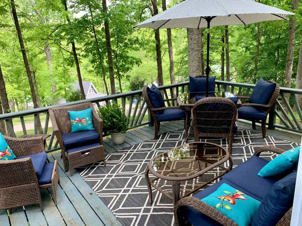 Charming Cottage with Fire Pit and Barbecue in Cadiz, Kentucky