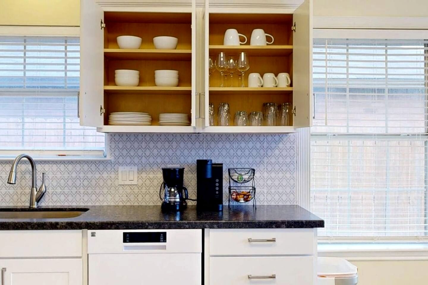 Cozy Updated Home Near Wolf Pen Creek Park – College Station, Texas