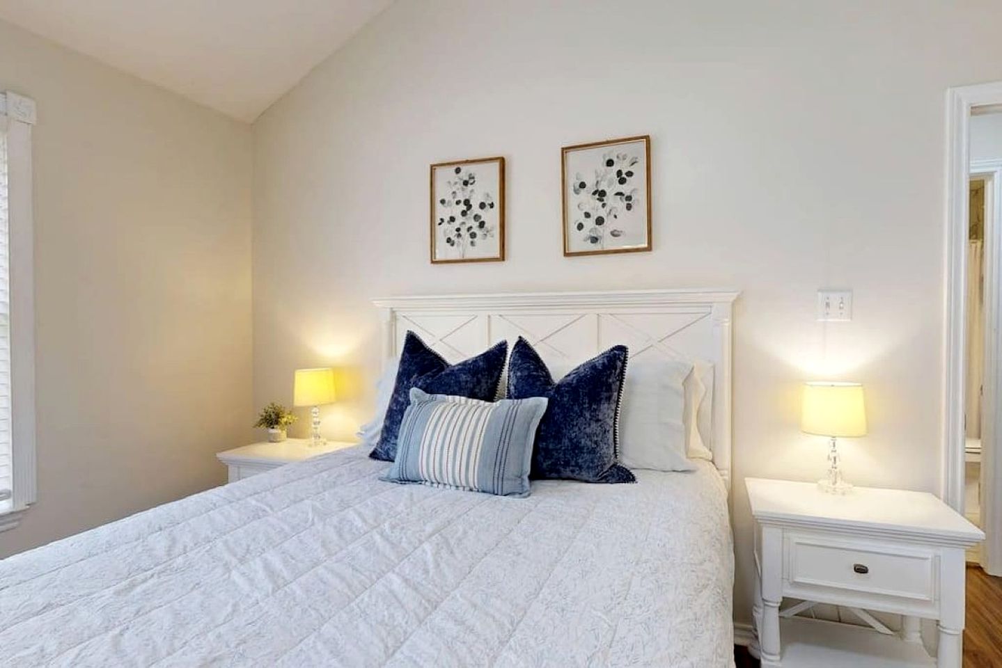 Cozy Updated Home Near Wolf Pen Creek Park – College Station, Texas