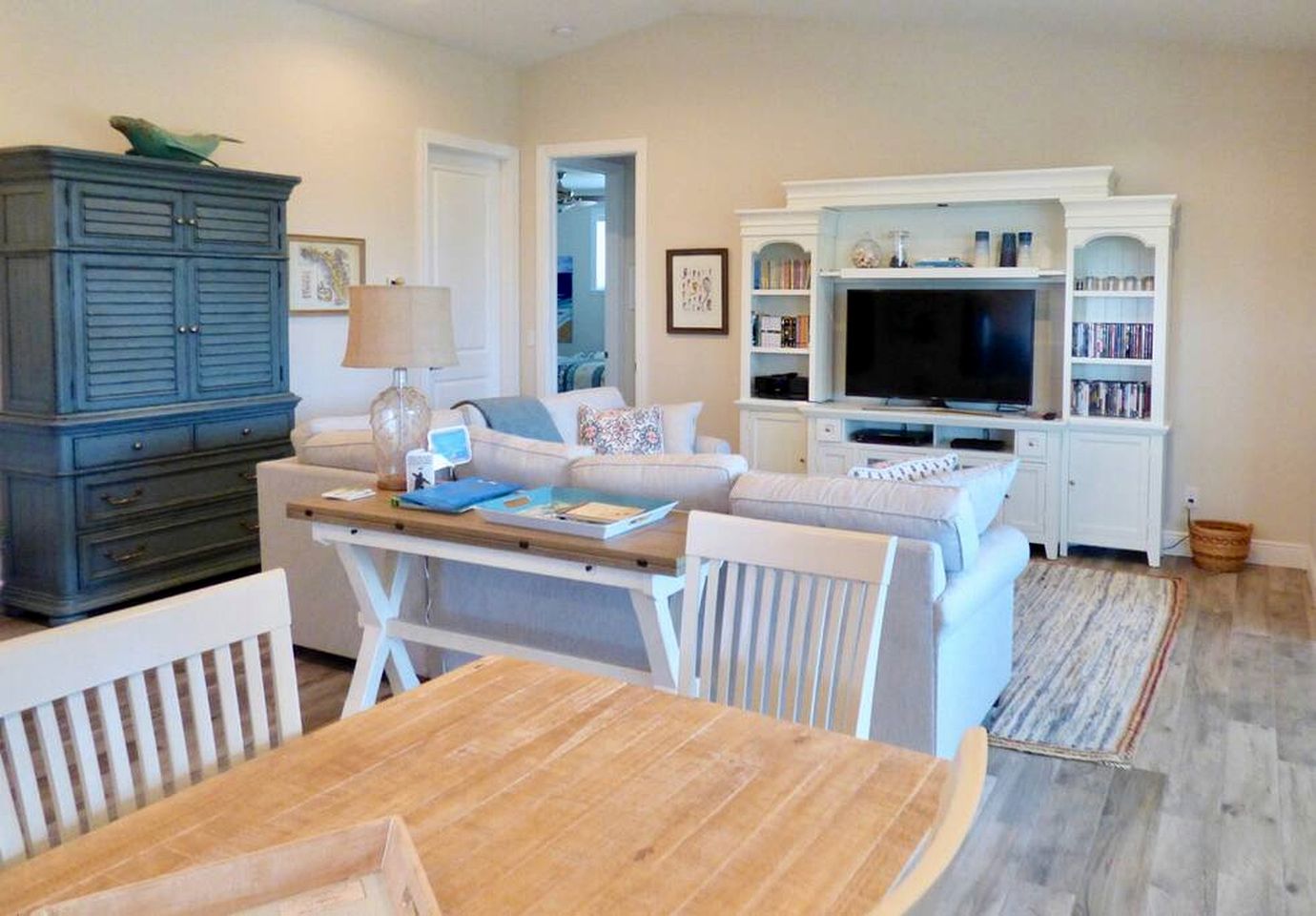 Stunning Beachfront Cottage with Gulf Views & Water Access on Little Gasparilla Island, Florida
