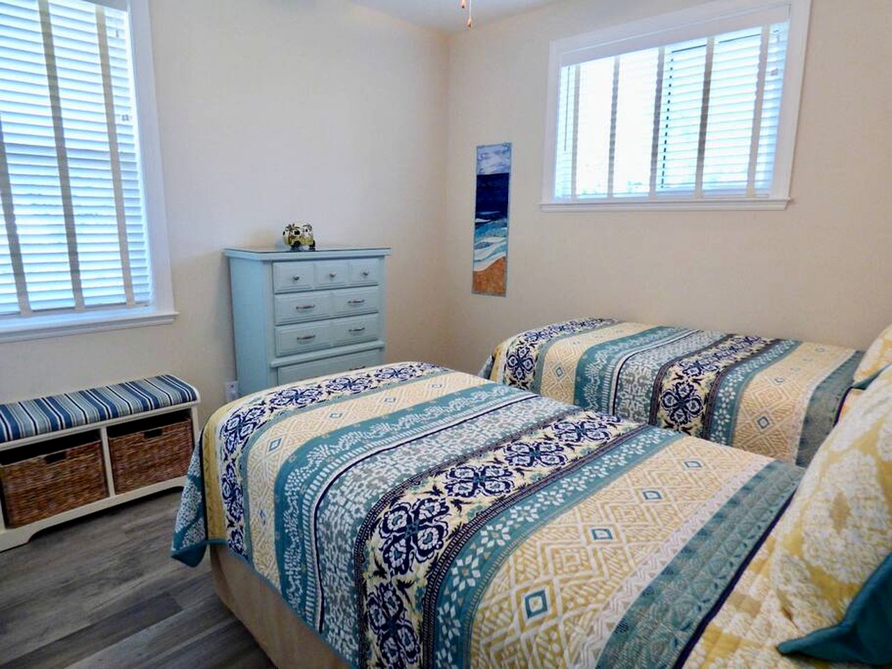 Stunning Beachfront Cottage with Gulf Views & Water Access on Little Gasparilla Island, Florida