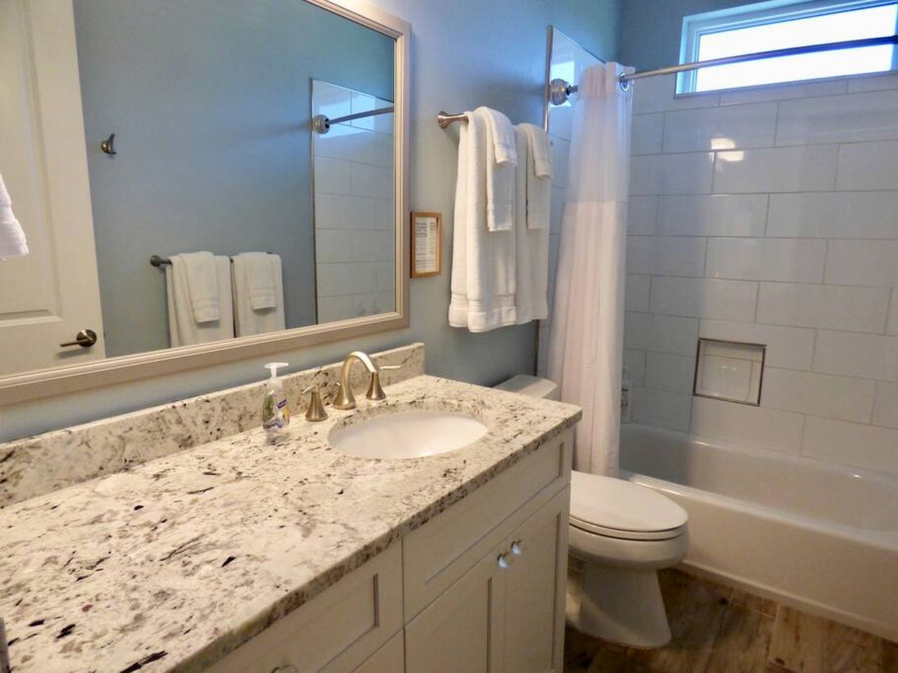 Stunning Beachfront Cottage with Gulf Views & Water Access on Little Gasparilla Island, Florida