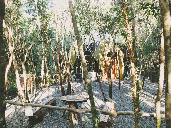 Bubbles & Domes (San Pablo, Los Lagos, Chile)