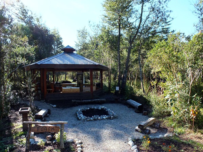 Bubbles & Domes (San Pablo, Los Lagos, Chile)