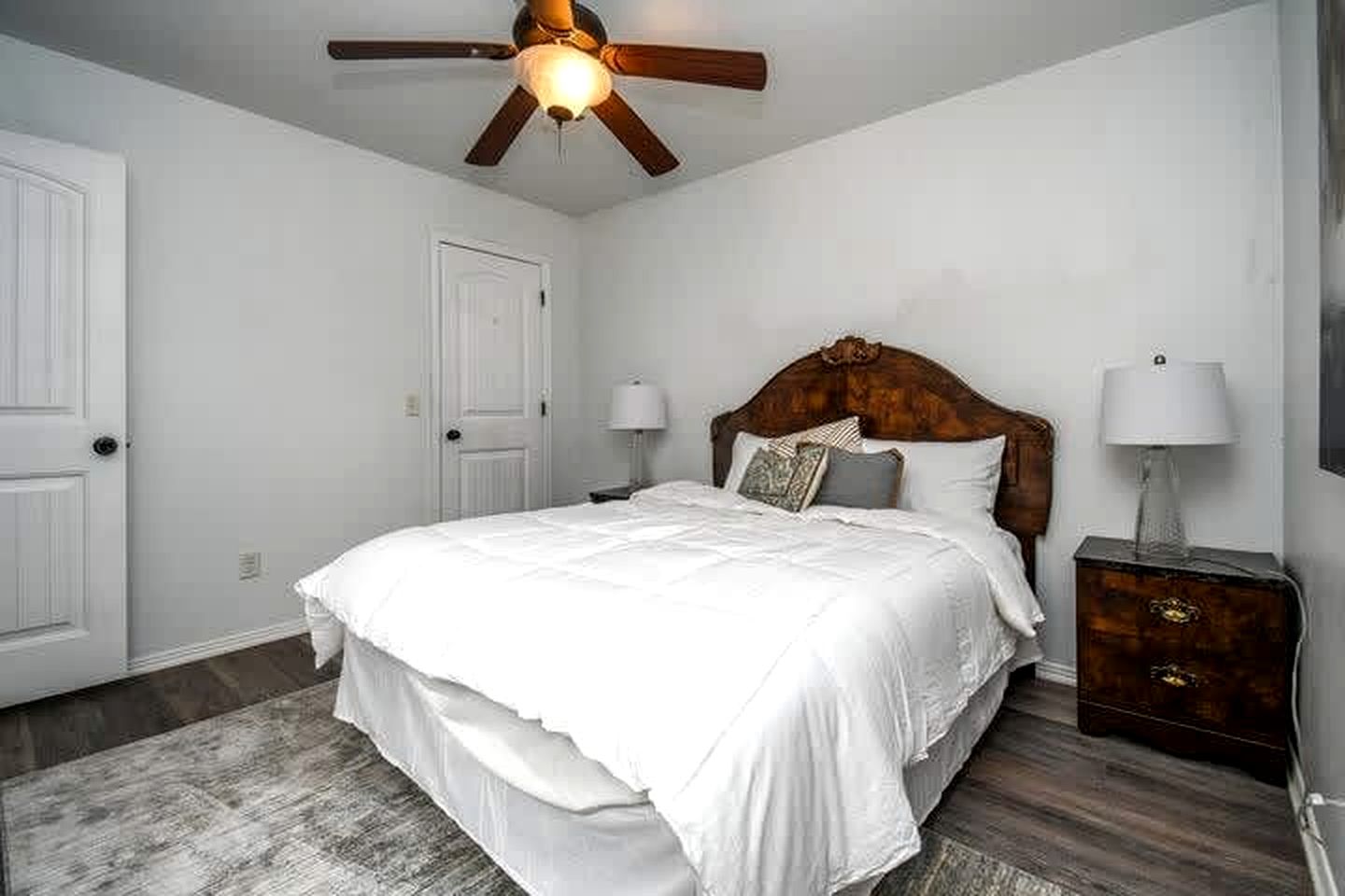 Family-Friendly Getaway with Large Yard & Cozy Living Spaces in Siloam Springs, Arkansas