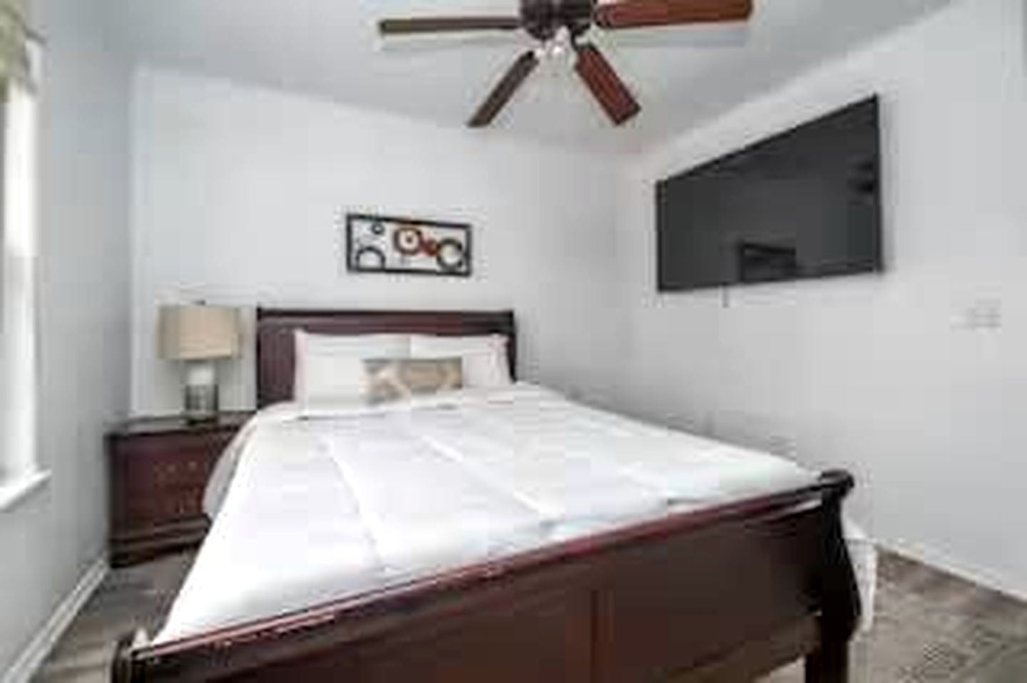 Family-Friendly Getaway with Large Yard & Cozy Living Spaces in Siloam Springs, Arkansas