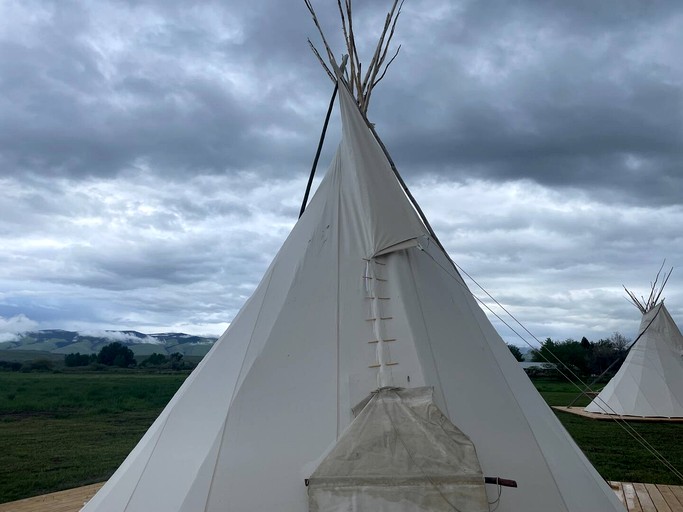 Rustic Elegance: Tipi Glamping by Wind River Mountains in Fort Washakie | Tipis (Fort Washakie, Wyoming, United States of America)