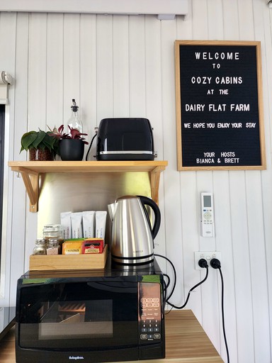 Tiny Houses (New Zealand, Dairy Flat, North Island)