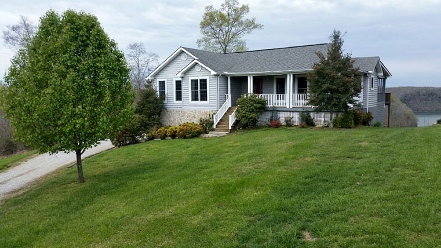 Dale Hollow Lake Cabin in Tennessee