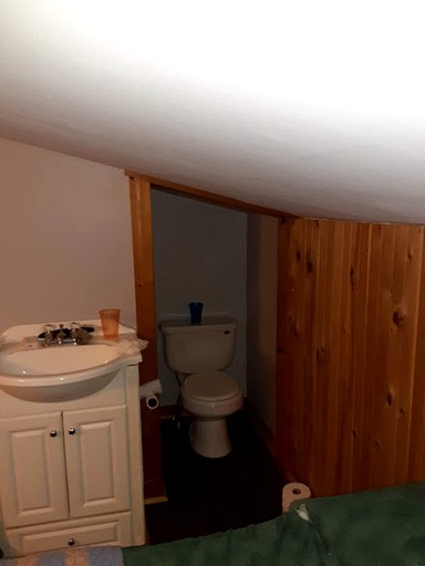 Tiny Houses (Cabot, Vermont, United States of America)