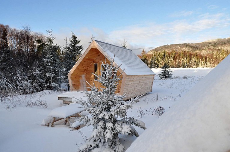 Cabins (Ingonish Beach, Nova Scotia, Canada)