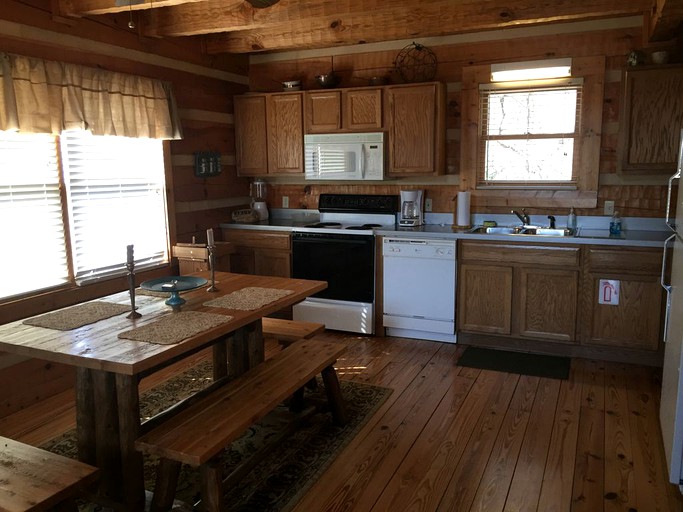 Log Cabins (Gatlinburg, Tennessee, United States)