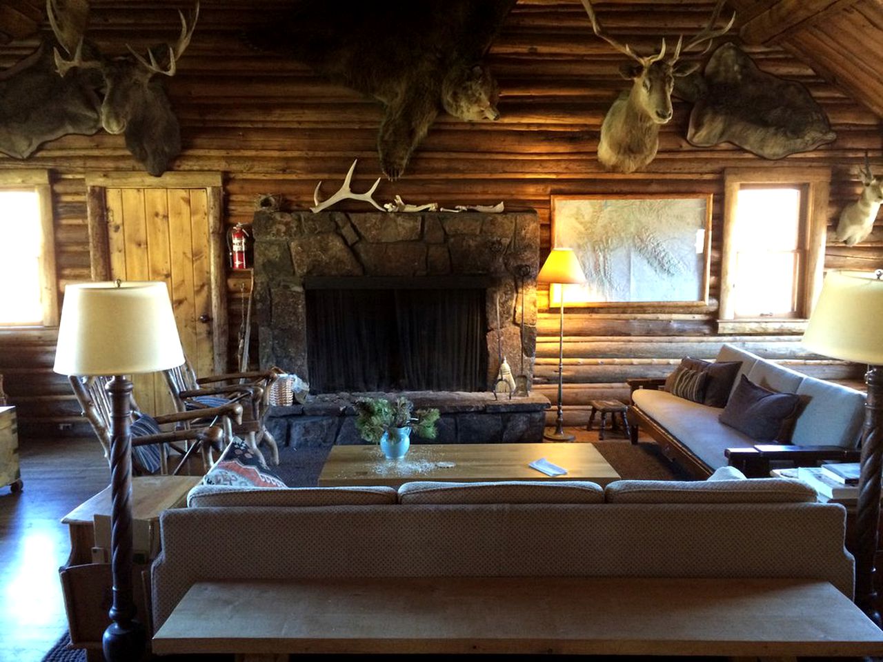 Charming Alpine Log Cabin for Family Vacation near Cora, Wyoming