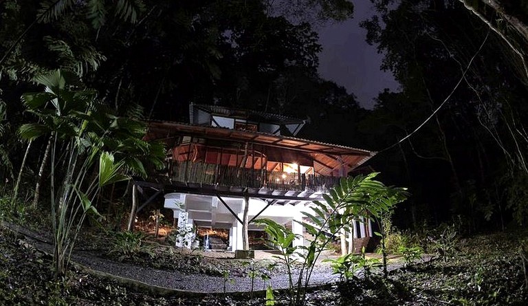 Huts (Manzanillo, Limón, Costa Rica)