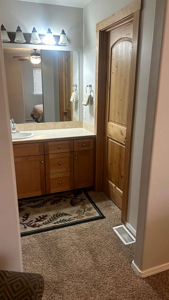 Charming Family Escape with Porch, BBQ & Beach Access in McCall, Idaho