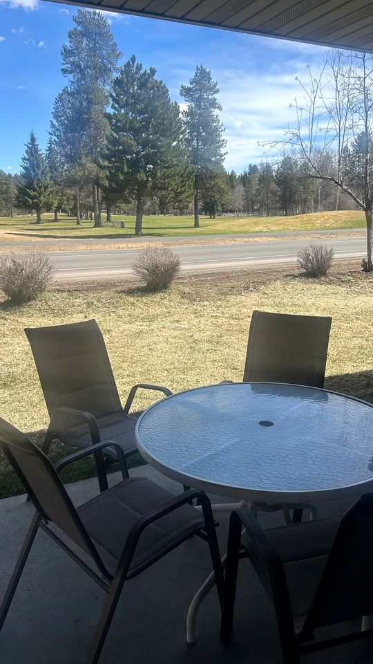 Charming Family Escape with Porch, BBQ & Beach Access in McCall, Idaho
