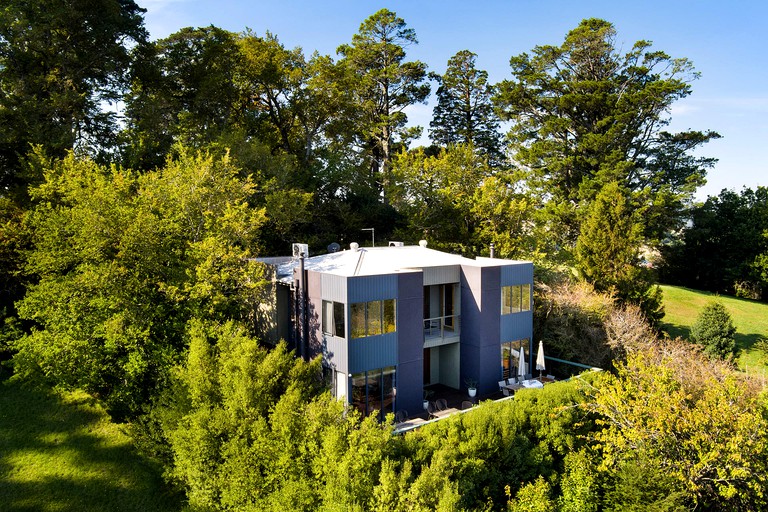 Amazing Villa with Incredible Views and Outdoor Living Space in Daylesford, Victoria