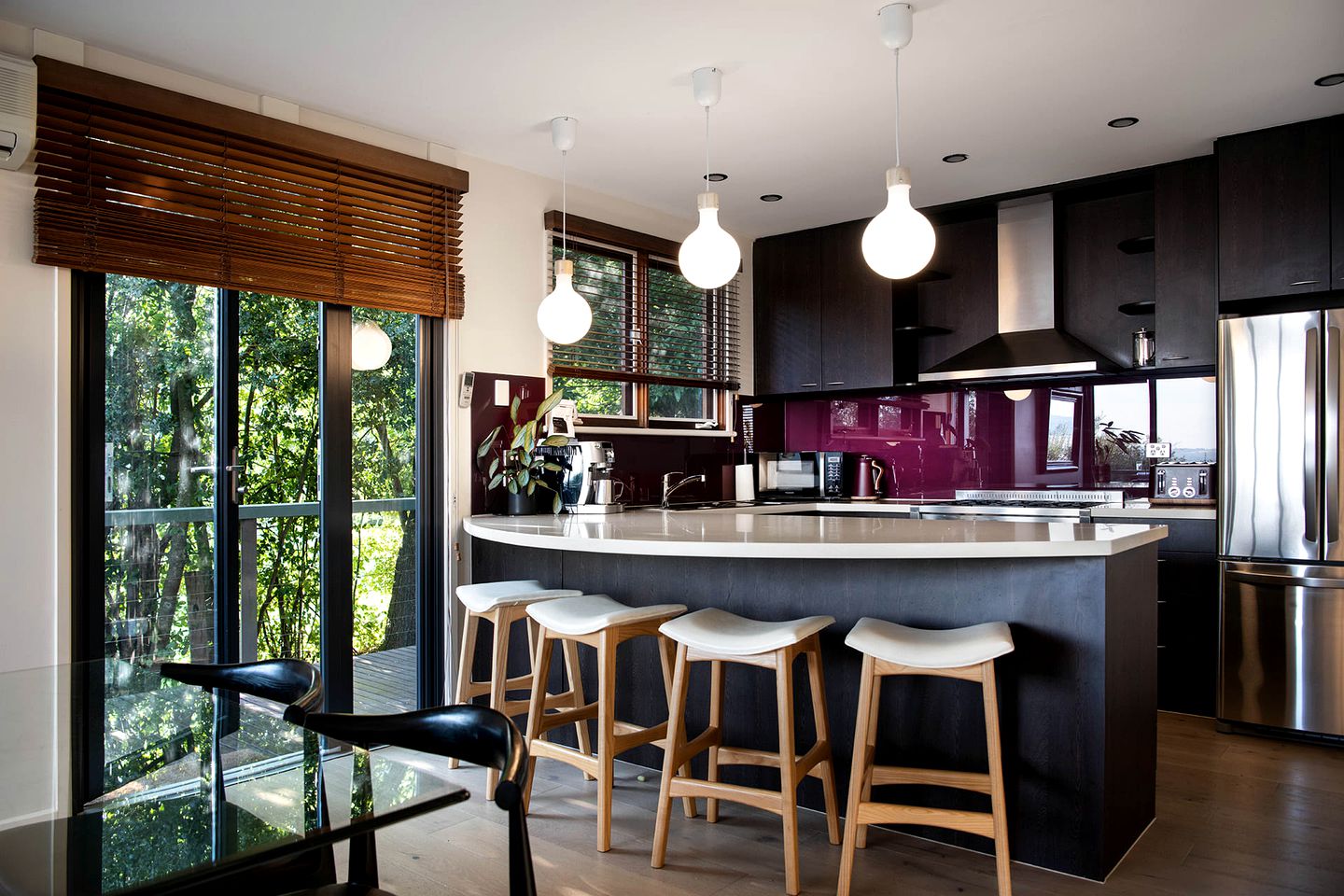 Amazing Villa with Incredible Views and Outdoor Living Space in Daylesford, Victoria