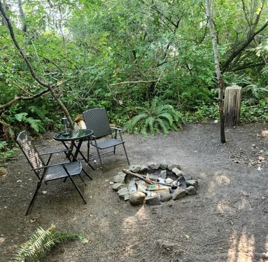 Lovely Safari Tent Incredible for a Family Escape in Tsawwassen, British Columbia | Safari Tents (Tsawwassen, British Columbia, Canada)