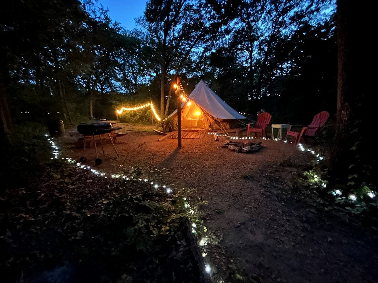 Charming Equipped Bell Tent Surrounded by Nature in Oklahoma
