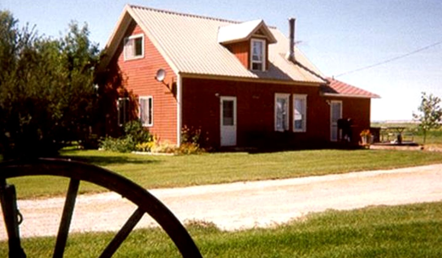 Charming Suite Rentals on Ranch near the Rocky Mountains in Northern Montana