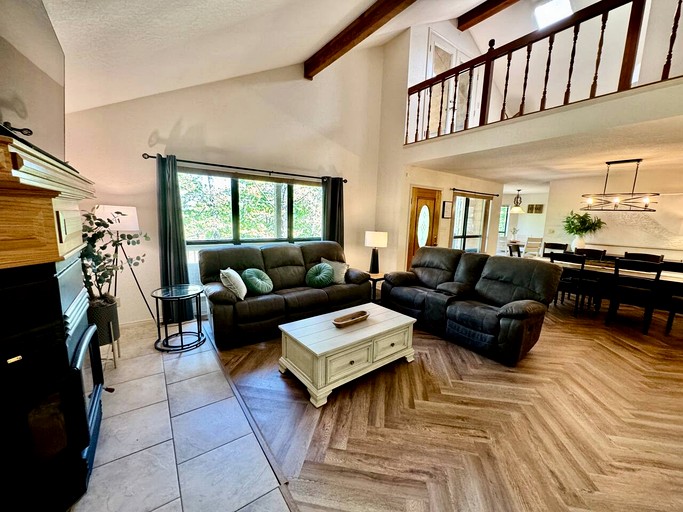 Vacation Rentals (United States of America, Garfield, Arkansas)