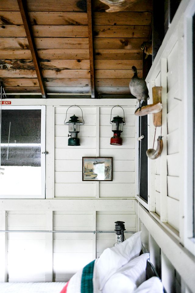 Beautifully Restored Historic Scout Cabin with Pond View for a Peaceful Romantic Escape in Troy, Wisconsin