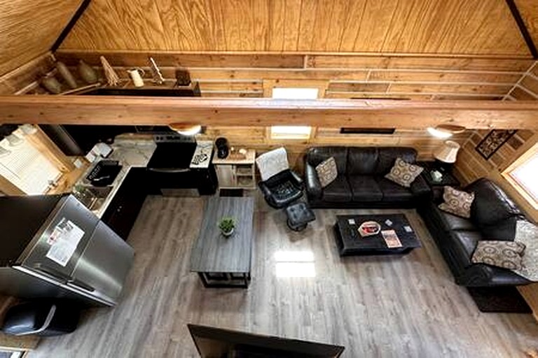 Cabins (United States of America, Birdseye, Indiana)