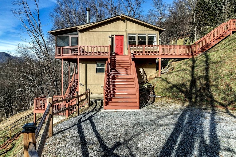 Log Cabins (United States of America, Waynesville, North Carolina)