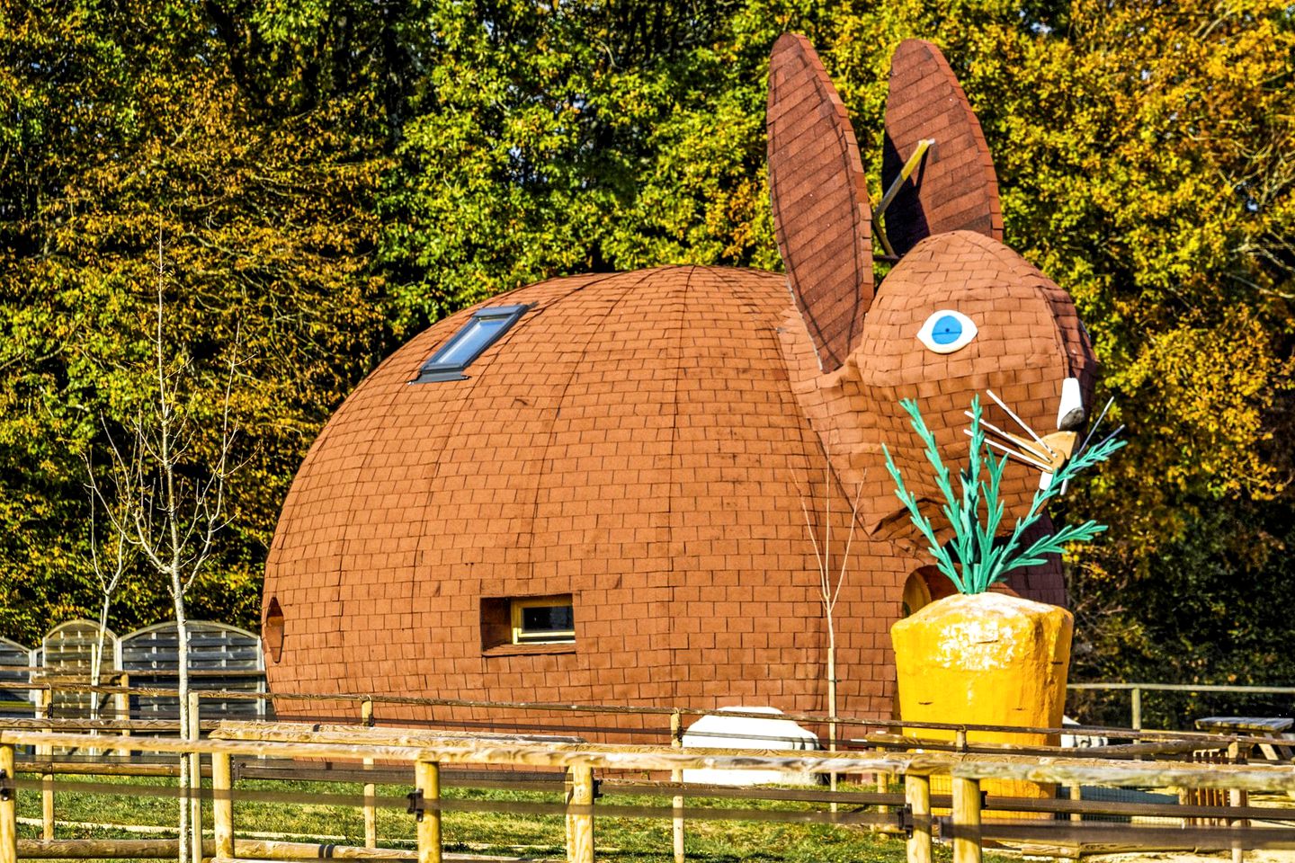 Unique Cabin for a Family Holiday near Châtellerault, France