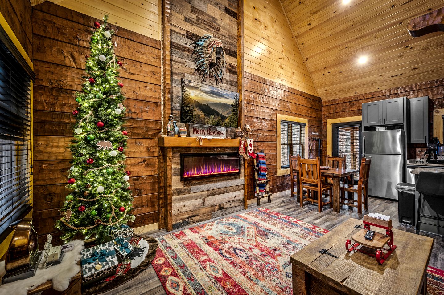 Delightful Cabin Amazing for Families with Private Porch in Tennessee