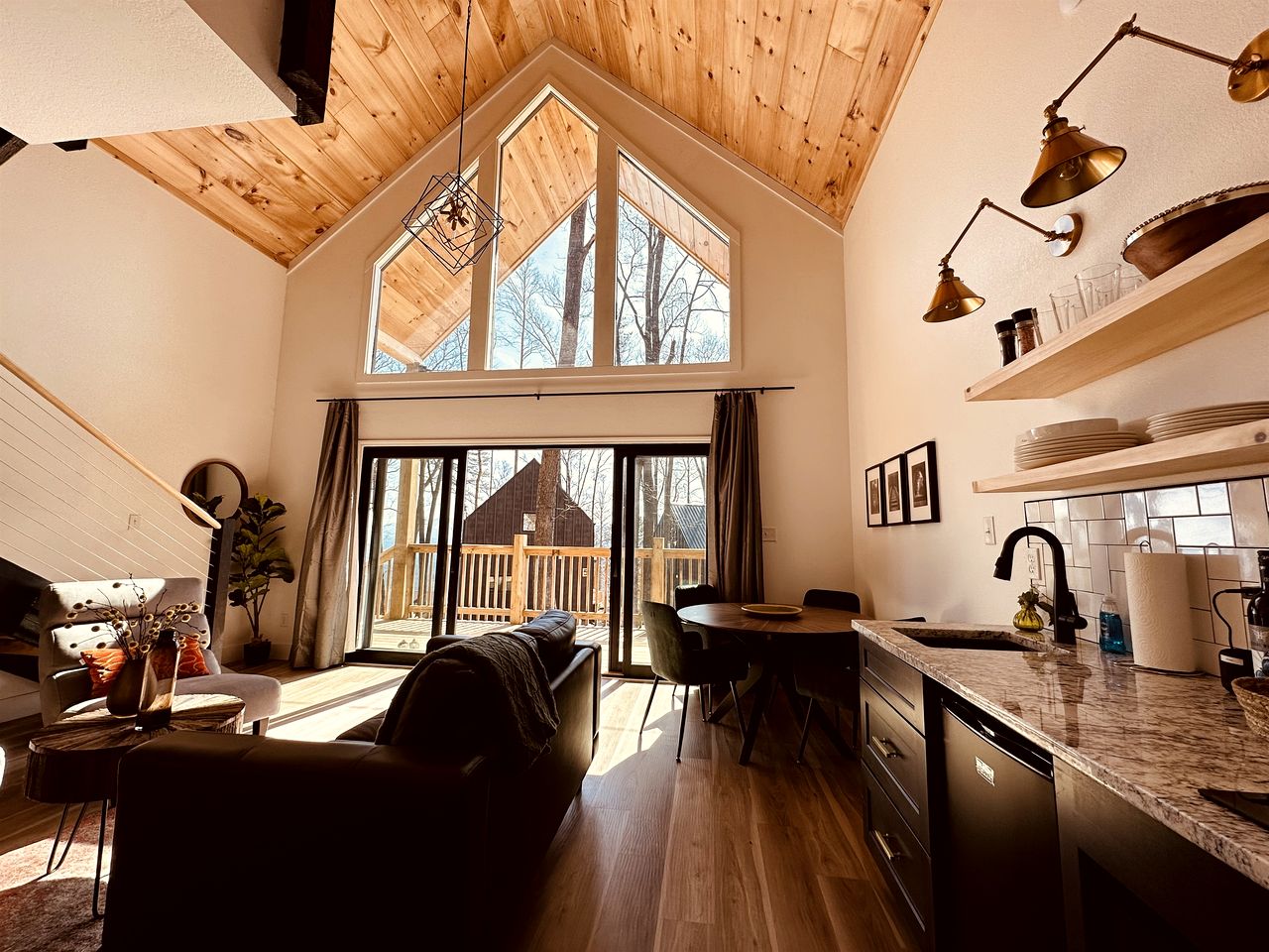 Delightful Cottage Ideal for Small Groups in Sevierville, Tennessee