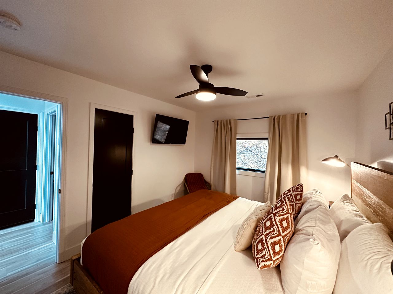 Delightful Cottage Ideal for Small Groups in Sevierville, Tennessee