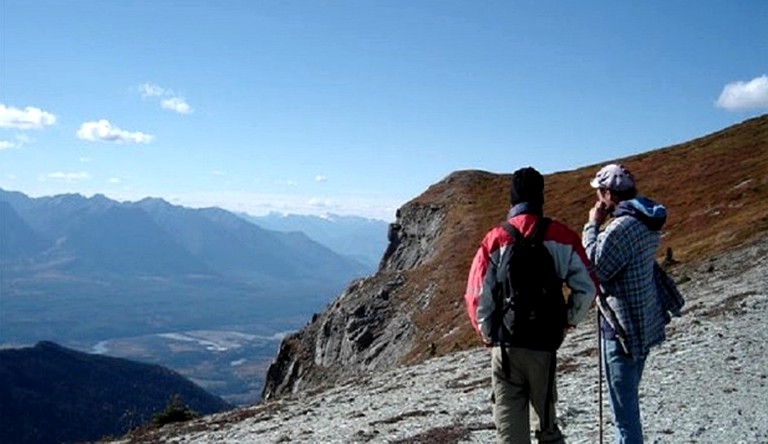 Cabins (Golden, British Columbia, Canada)