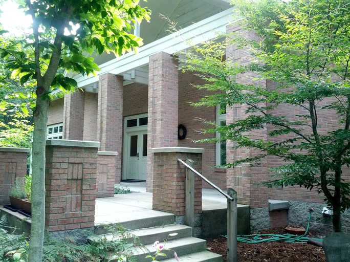 Nature Lodges (Holland, Michigan, United States)