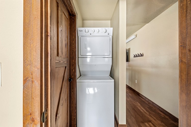 Cabins (United States of America, Island Park, Idaho)