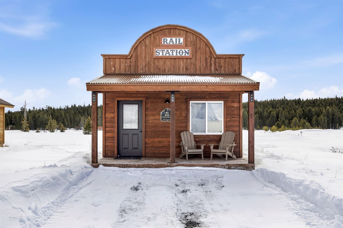 Delightful Old West Cabin in Island Park, Idaho