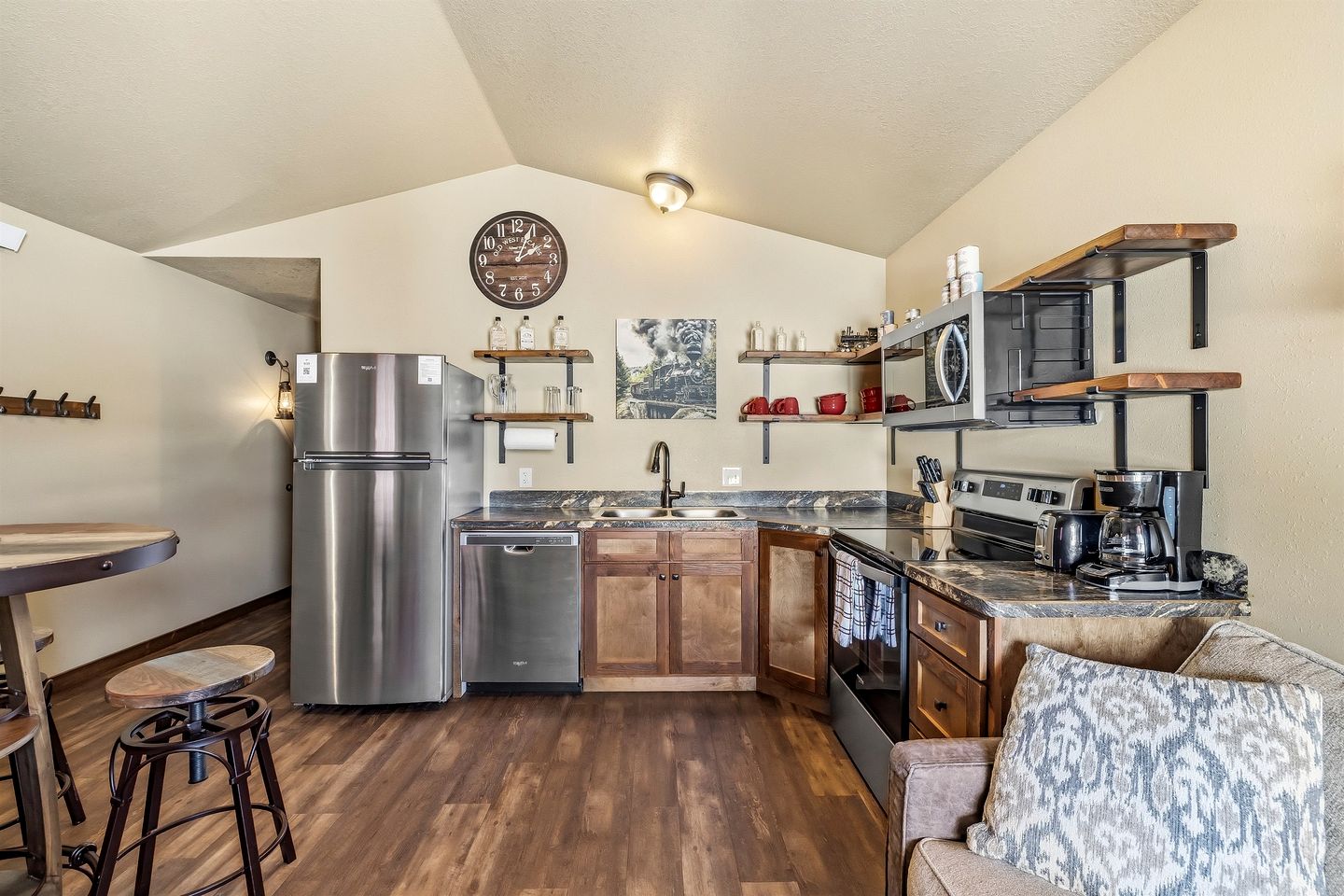 Delightful Old West Cabin in Island Park, Idaho