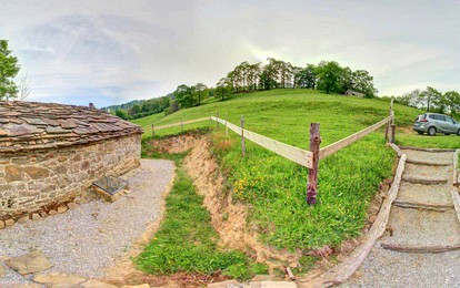 Delightful Mountain Cottage Rental with Gorgeous Views near Santander, Spain photo 5