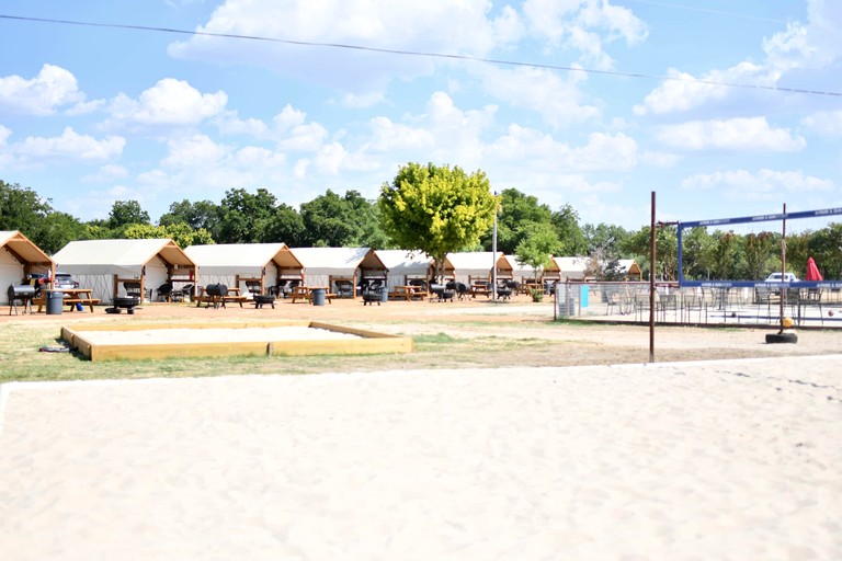 Safari Tents (United States of America, Kingsbury, Texas)