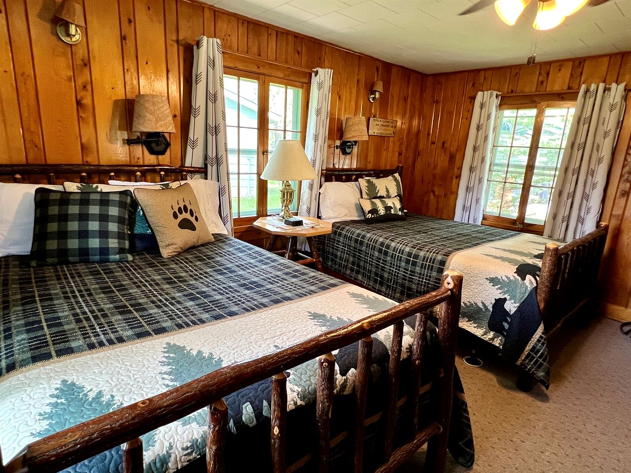 Delightful Secluded Cabin in Riverside, Wyoming