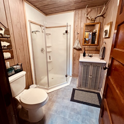 Cabins (United States of America, Riverside, Wyoming)